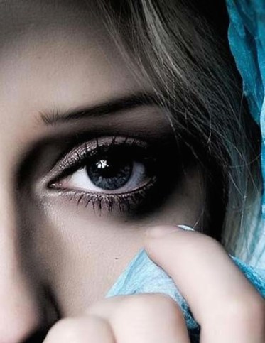 eyes-6-wallpaper right